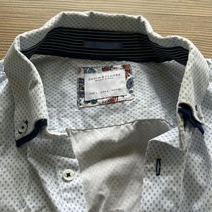 Men’s Demin and Flowers Short Sleeve Shirt, Size L, EUC